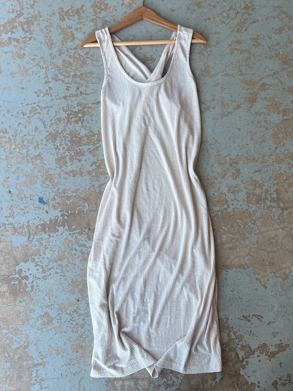 Old Navy Ribbed Sleeveless Cross Back Midi Dress in Light Cream with Slits